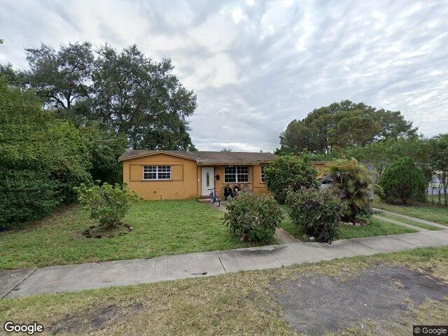 House image located at Miami, FL 33169