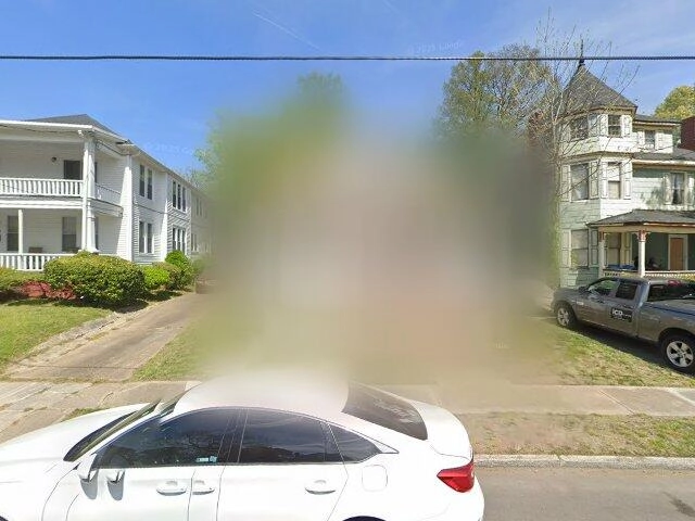 House image located at Flint, MI 48503