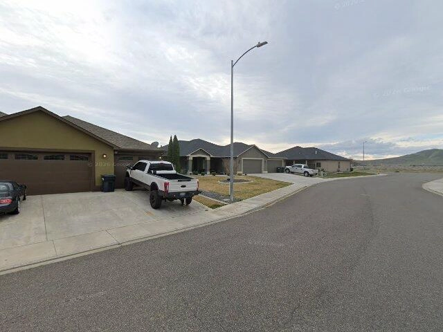 House image located at West Richland, WA 99353