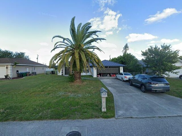 House image located at Cape Coral, FL 33909