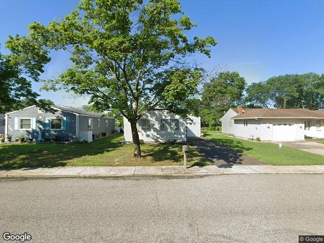 House image located at Toms River, NJ 08757