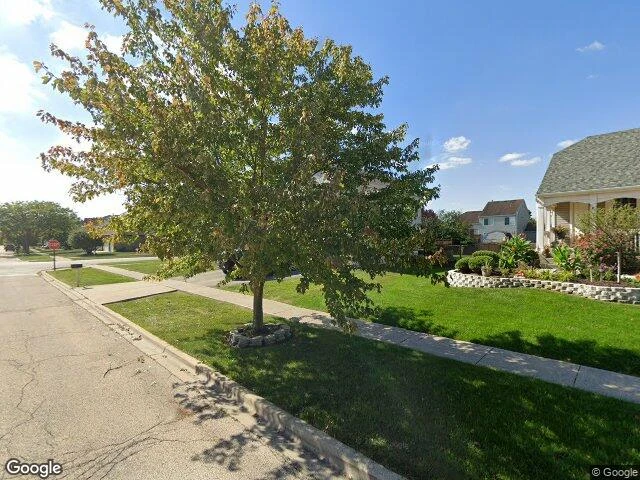 House image located at South Elgin, IL 60177