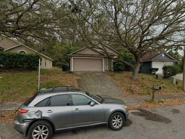 House image located at Apopka, FL 32703