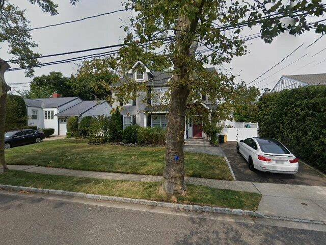 House image located at Massapequa, NY 11758