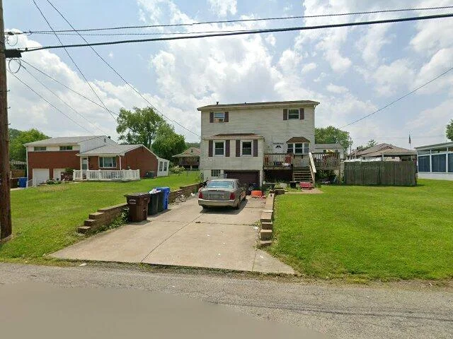 House image located at New Kensington, PA 15068