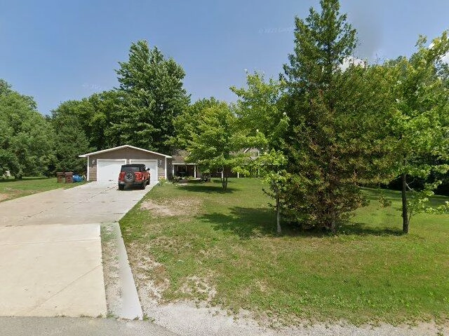 House image located at Midland, MI 48642
