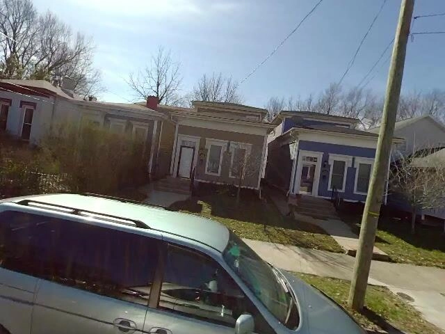 House image located at Louisville, KY 40203