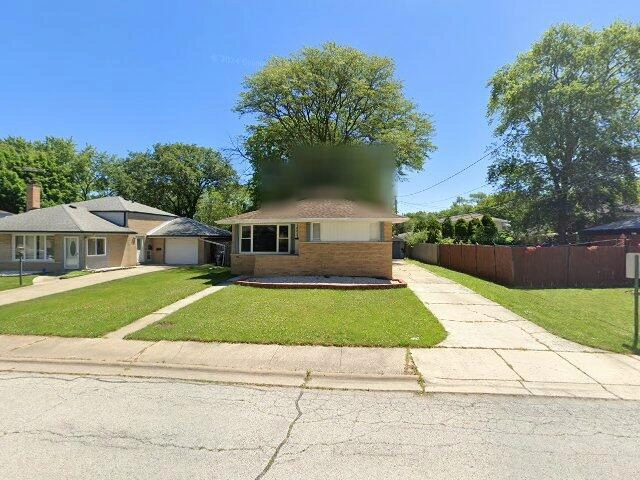 House image located at South Holland, IL 60473