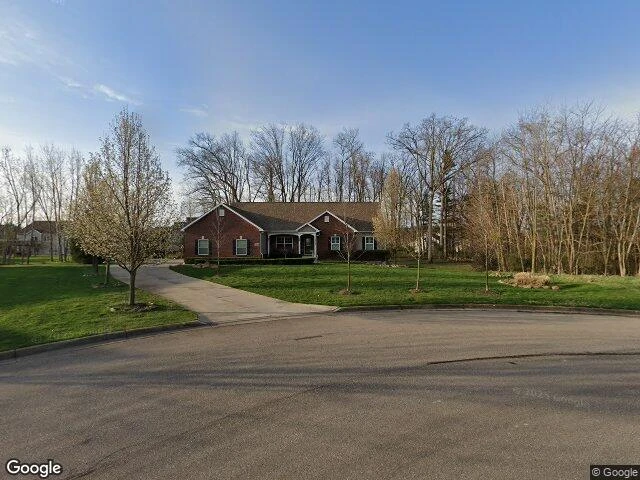 House image located at Fenton, MI 48430