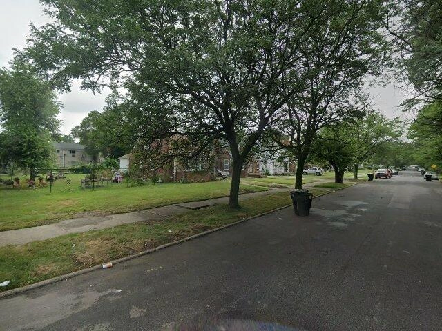 House image located at Detroit, MI 48227