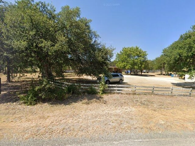 House image located at Gatesville, TX 76528