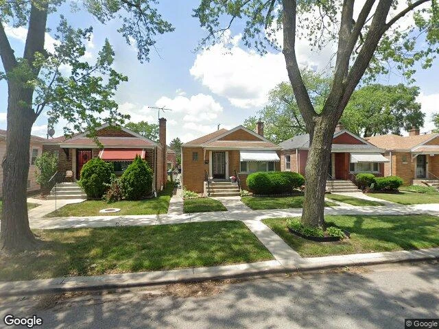 House image located at Chicago, IL 60643