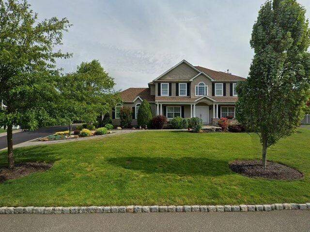 House image located at Manorville, NY 11949