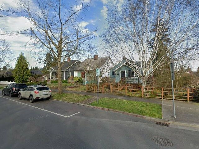House image located at Everett, WA 98201
