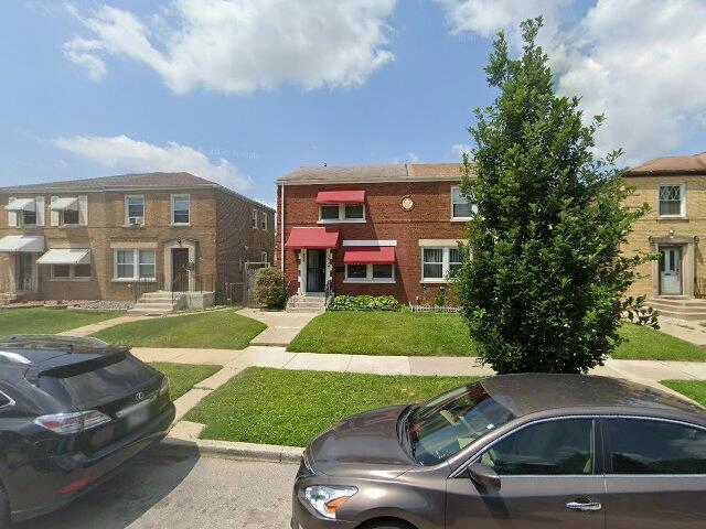 House image located at Chicago, IL 60628