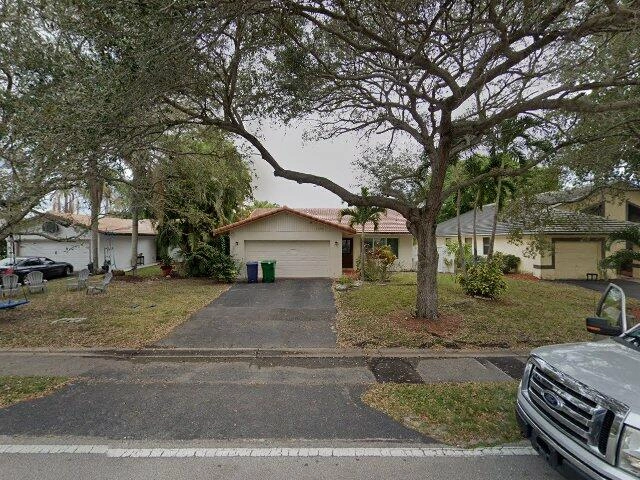 House image located at Coral Springs, FL 33065