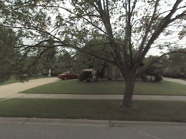 House image located at South Holland, IL 60473