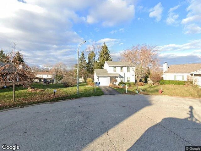 House image located at Algonquin, IL 60102