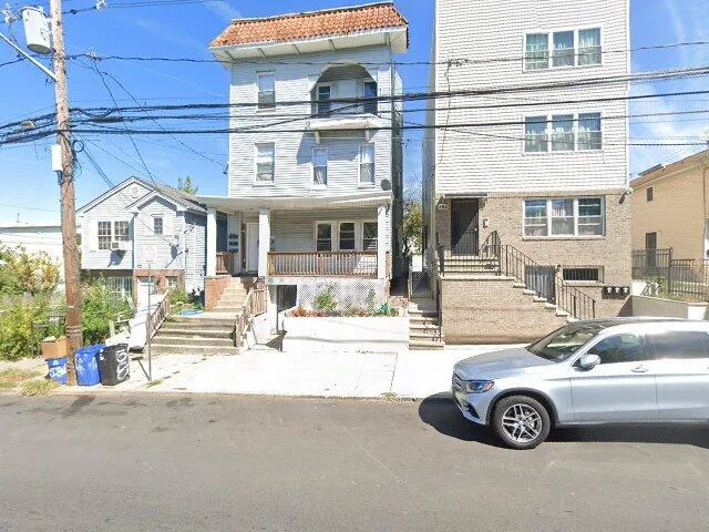 House image located at Newark, NJ 07103