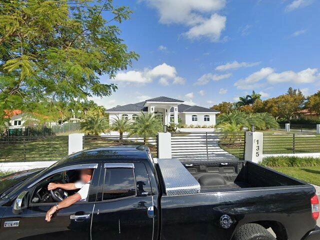 House image located at Miami, FL 33184