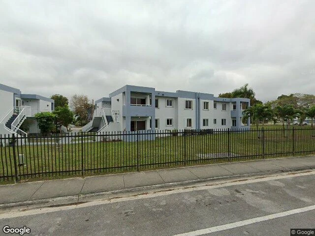 House image located at Miami, FL 33183