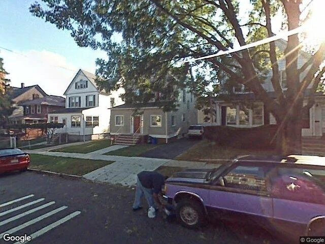 House image located at Newark, NJ 07112