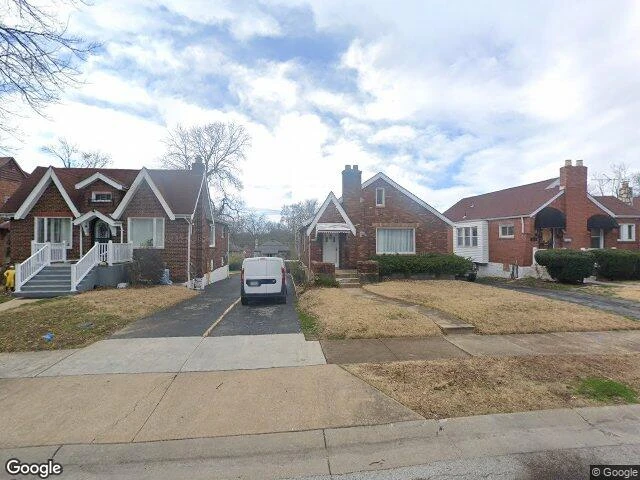 House image located at Saint Louis, MO 63121