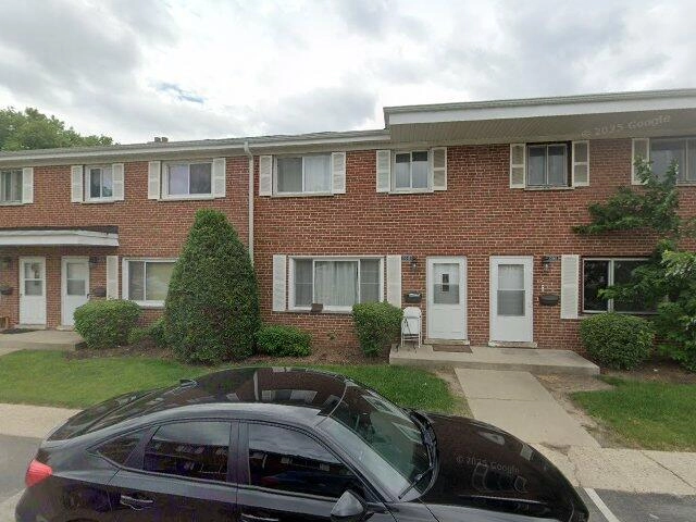 House image located at Mount Prospect, IL 60056