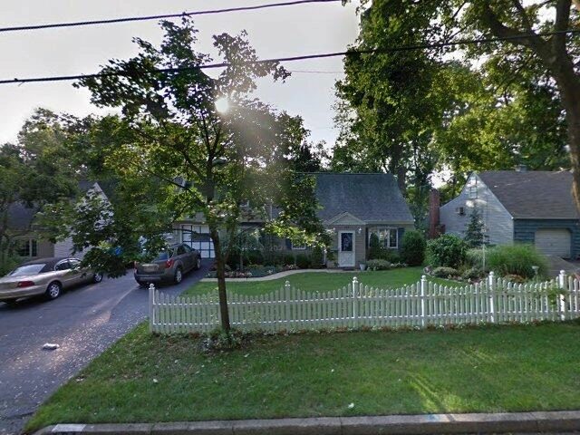 House image located at Paramus, NJ 07652