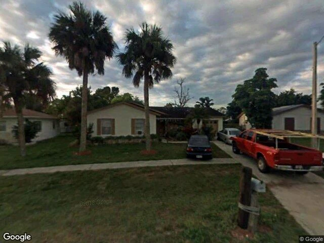 House image located at North Fort Myers, FL 33903