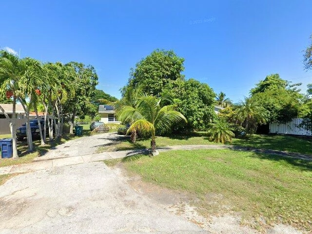 House image located at Miami, FL 33157
