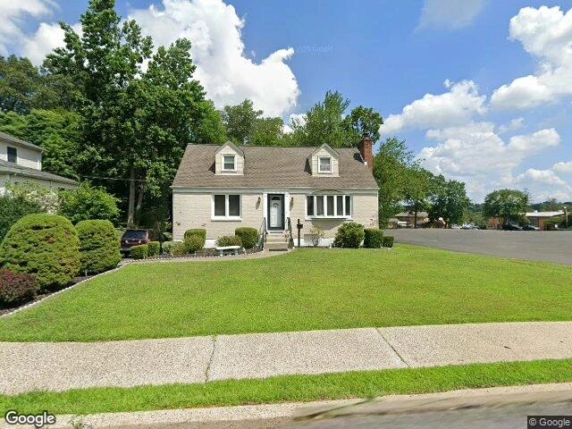 House image located at Pearl River, NY 10965