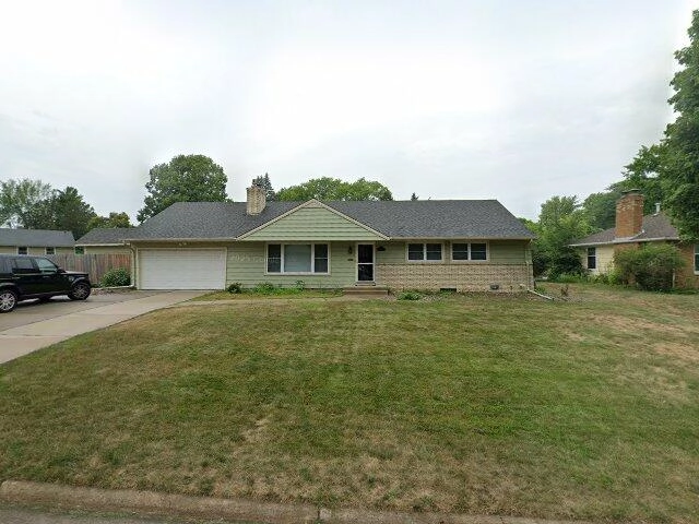 House image located at Minneapolis, MN 55439