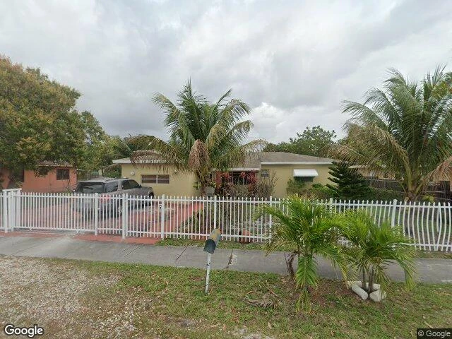 House image located at Miami, FL 33168