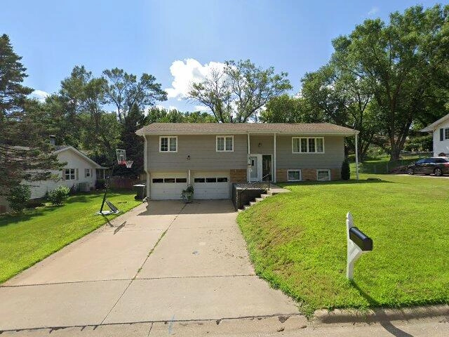 House image located at Sioux City, IA 51104