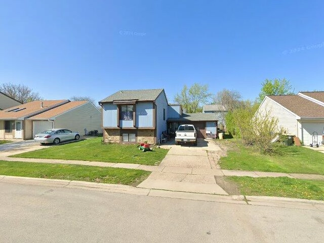 House image located at Warrenville, IL 60555