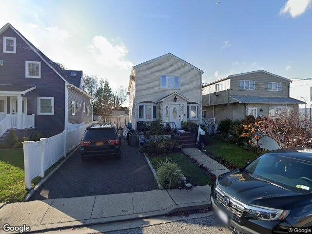 House image located at Oceanside, NY 11572