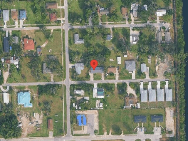 House image located at Fort Myers, FL 33905
