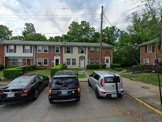 House image located at Louisville, KY 40206