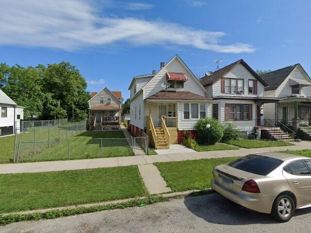 House image located at Chicago, IL 60628
