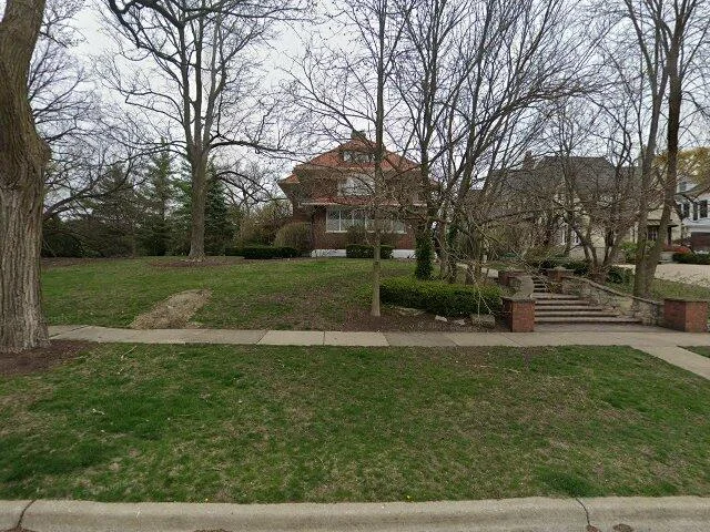 House image located at Hinsdale, IL 60521