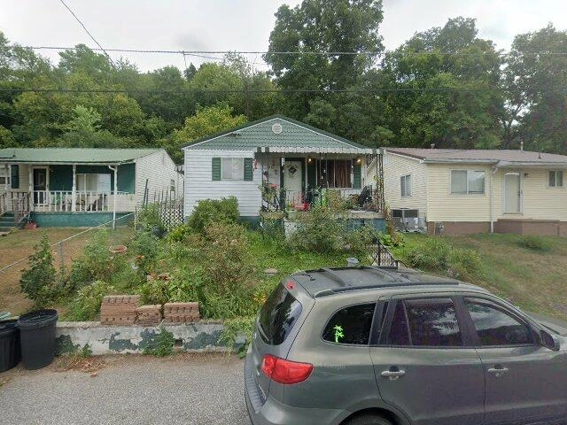House image located at Barboursville, WV 25504