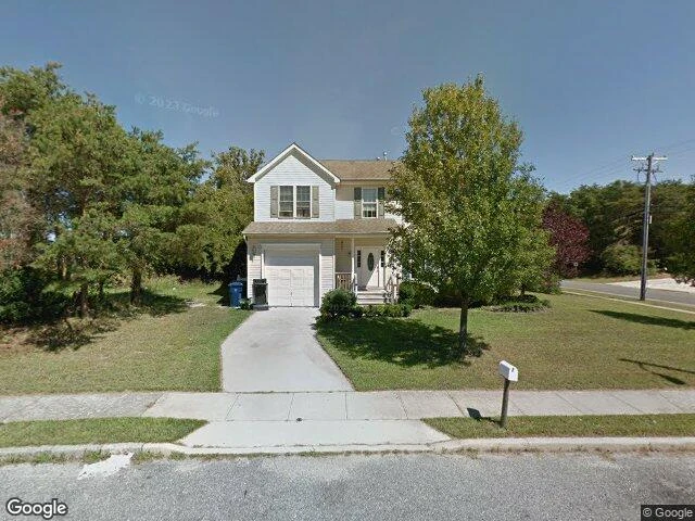 House image located at Tuckerton, NJ 08087