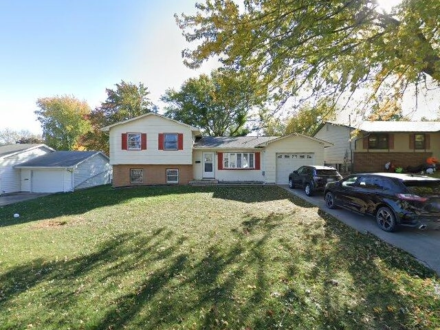 House image located at Newton, IA 50208
