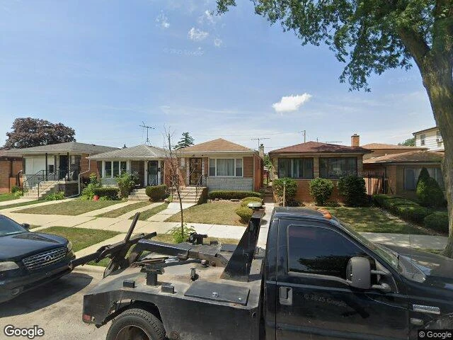 House image located at Chicago, IL 60628