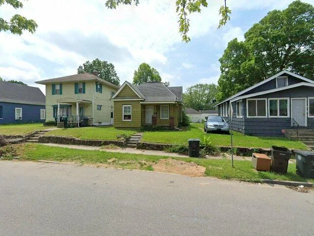 House image located at South Bend, IN 46613