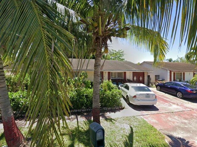 House image located at Lake Worth, FL 33463