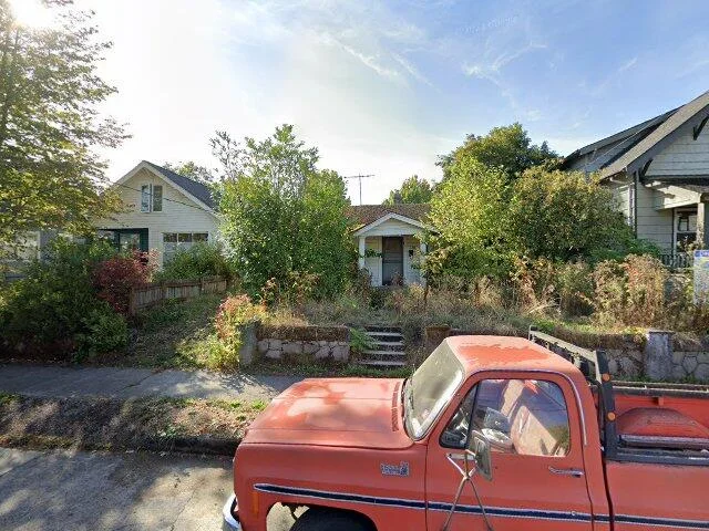 House image located at Portland, OR 97217