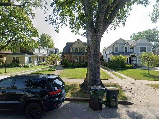 House image located at Park Ridge, IL 60068