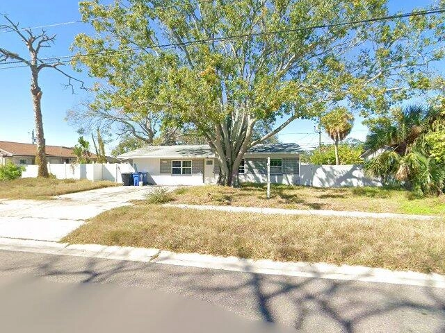 House image located at Saint Petersburg, FL 33703